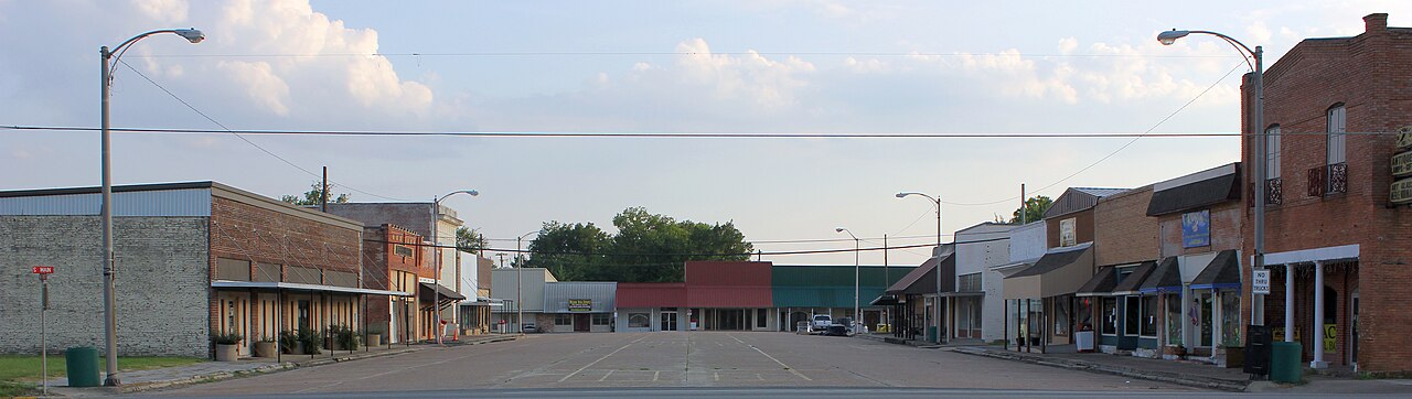 Main Street in Groveton, the Trinity County seat.