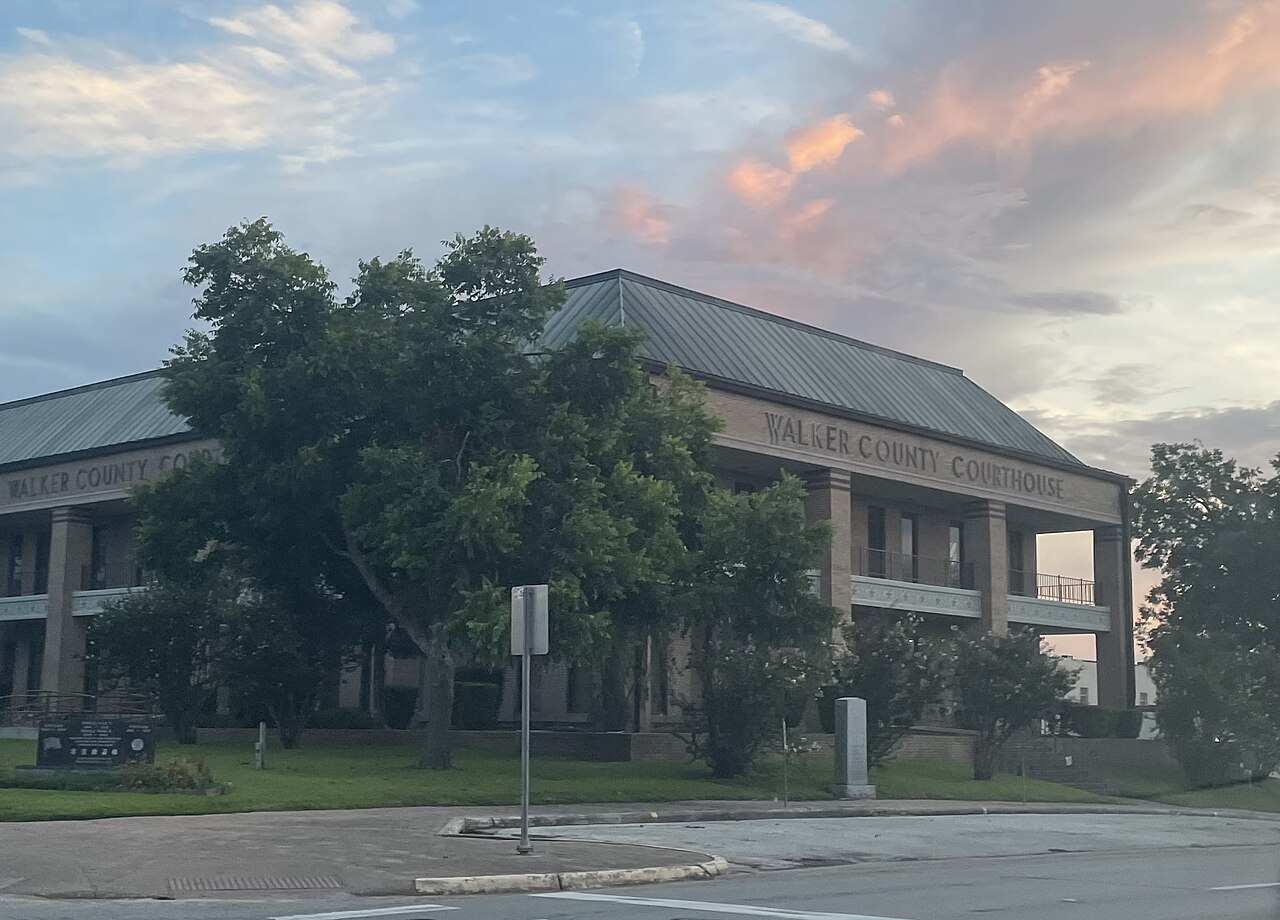The Walker County Courthouse in Huntsville.