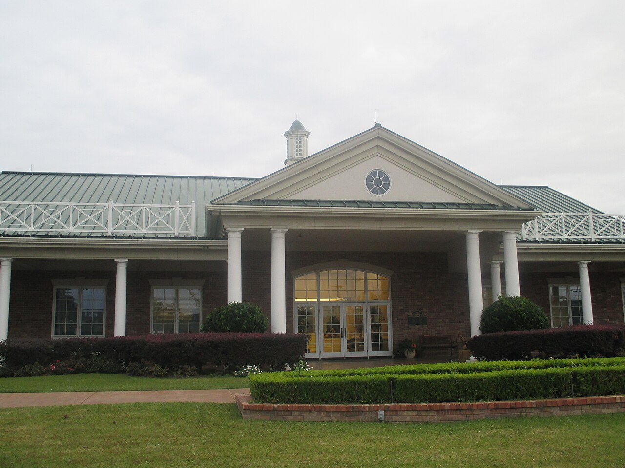 Livingston City Hall, Polk County.